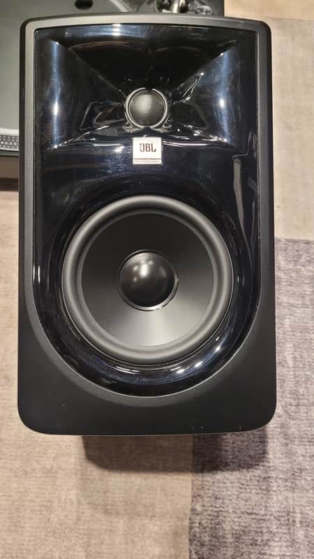JBL 305P MkII 2-Way 5" Active Nearfield Studio Monitor (Single) 2010s - Black image 1