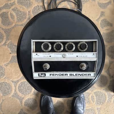 Fender Fender Blender Fuzz Pedal | Reverb