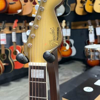 Fender "Palomino vintage California" limited edition, Antigua finish with hard case - Open Box image 3