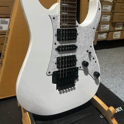 Ibanez RG Standard RG450DXB Electric Guitar - White image 2