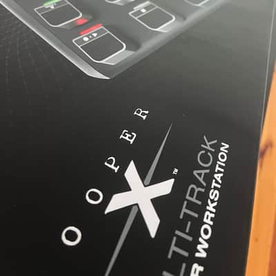 **LIKE NEW-IN BOX-ONE OWNER** Sheeran Looper X image 7