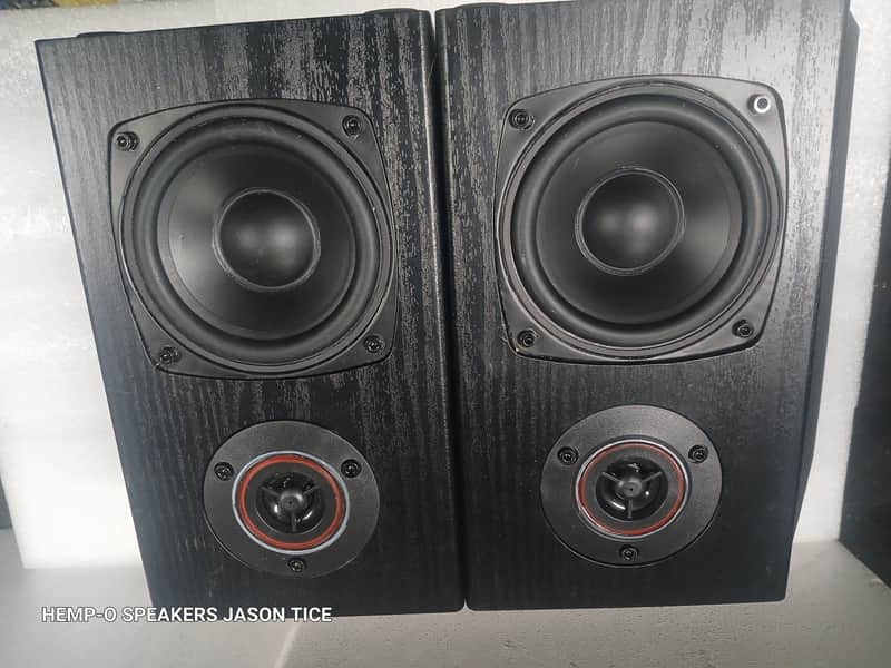 STEREO SPEAKERS MONITORS  UPGRADED MODEL 2 WAY AIR CORE and POLY  FILM CAPS  4" POLY MICA BUTYLENE BOOKSHELF SURROUND SATELITE SPEAKERS image 1