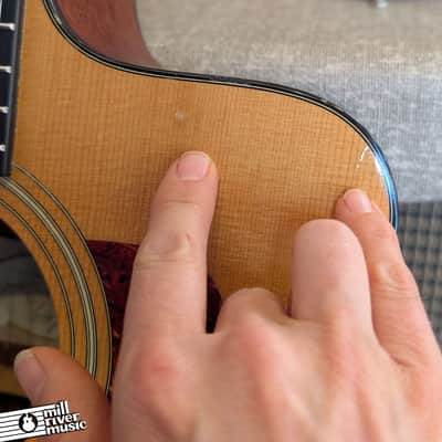 Taylor 315ce Jumbo Acoustic-Electric with Hard Case - Used image 11