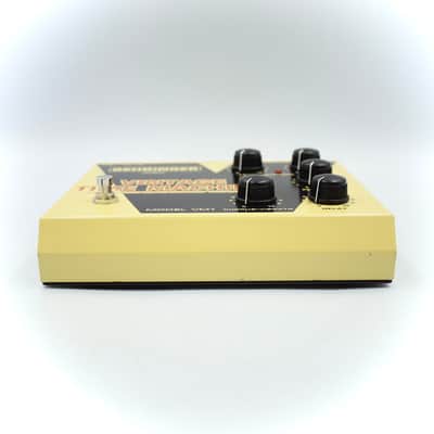 Behringer VM1 Vintage Time Machine Delay / Vibrato With Original Box Power Supply Guitar Effect Pedal S1100556520 image 8