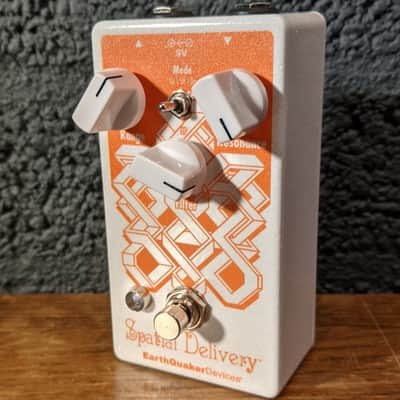 EarthQuaker Devices Spatial Delivery Sample & Hold Envelope Filter V2 image 1