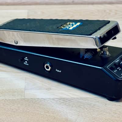 EBS WahOne – a versatile wah pedal for bass guitar image 3