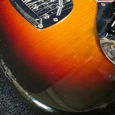 Used - Fender Jaguar 1994 - Sunburst image 6