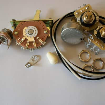 Wiring Harness Kit for Stratocaster CTS Oak Switchcraft .047uf Sprague 225P image 3