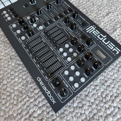 MINT - Polyend Dreadbox Medusa Hybrid Synthesizer image 4