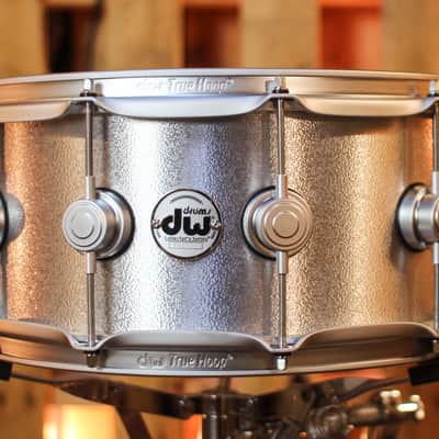 DW 6.5x14 Collector's 3mm Wrinkle Coat Aluminum Snare Drum w/ Satin Chrome Hardware image 1