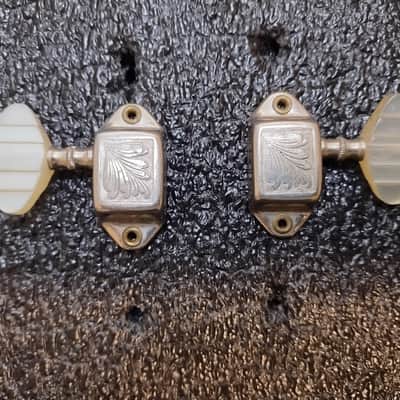 Vintage 1950's -60's Kolb Guitar Tuner - 3/Side - Bass or Treble Side - One Tuner image 1