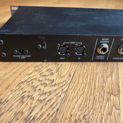 Peavey Autograph II Computer Controlled Midi Graphic Equalizer image 4