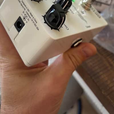 Ampeg Opto Comp Analog Compressor 2010s - White image 5