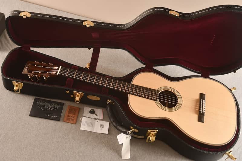 Martin Custom Shop 012-28 Modern Deluxe Adirondack Parlor (2025) image 1