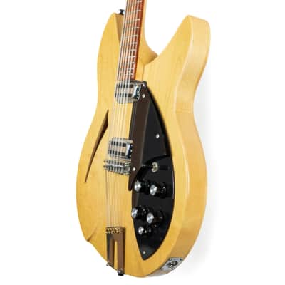 Rickenbacker 1990 330/12 Mapleglo image 3