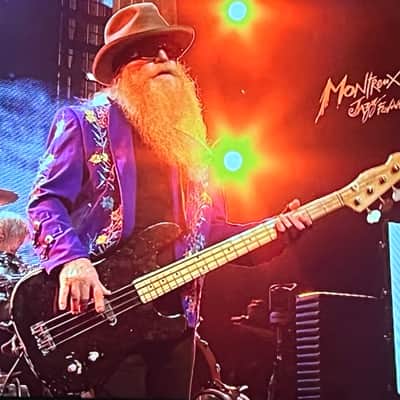Fender ZZ Top Dusty Hill OWNED & PLAYED Signature Model Custom Shop Relic Bass with ALL Extras : Collectors Alert ! image 25