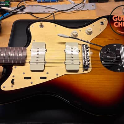 2023 Fender Japan MIJ FSR Traditional II ’60s Jazzmaster 3-Tone Sunburst Gold Anodized w/ Gig Bag image 11