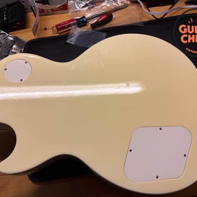 2010 Gibson Buckethead Signature Les Paul Alpine White OHSC & Paperwork image 20
