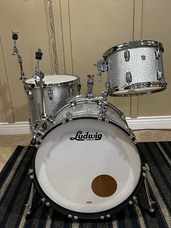 Ludwig Classic Maple 2020's - Silver Sparkle image 1