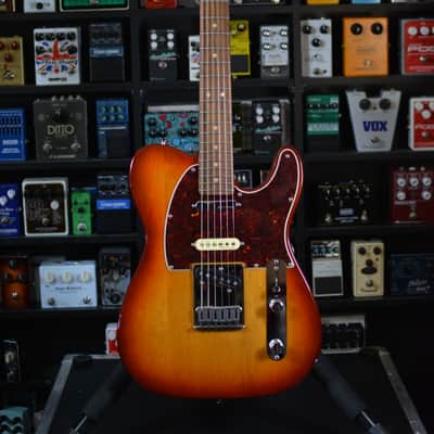Fender Player Plus Nashville Telecaster with Pau Ferro Fretboard 2023 - Present - Sienna Sunburst image 2