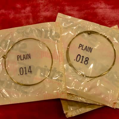 Vintage 1960's Gibson String Pack - UNOPENED NOS - Flatwound .14 - .56 Case Candy Rare! image 6