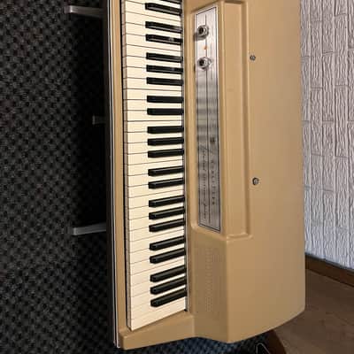 Wurlitzer 206A 64-Key Electric Piano 1974 - 1983 - Beige image 6
