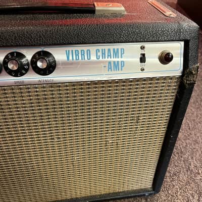 1969 Vibro Champ 1x8 Guitar Amp image 4