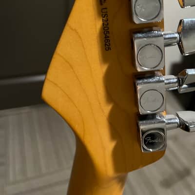 Fender Professional II image 4