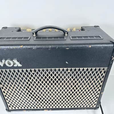 Vox Valvetronix VT50 50-Watt 1x12 Modeling Guitar Combo image 2