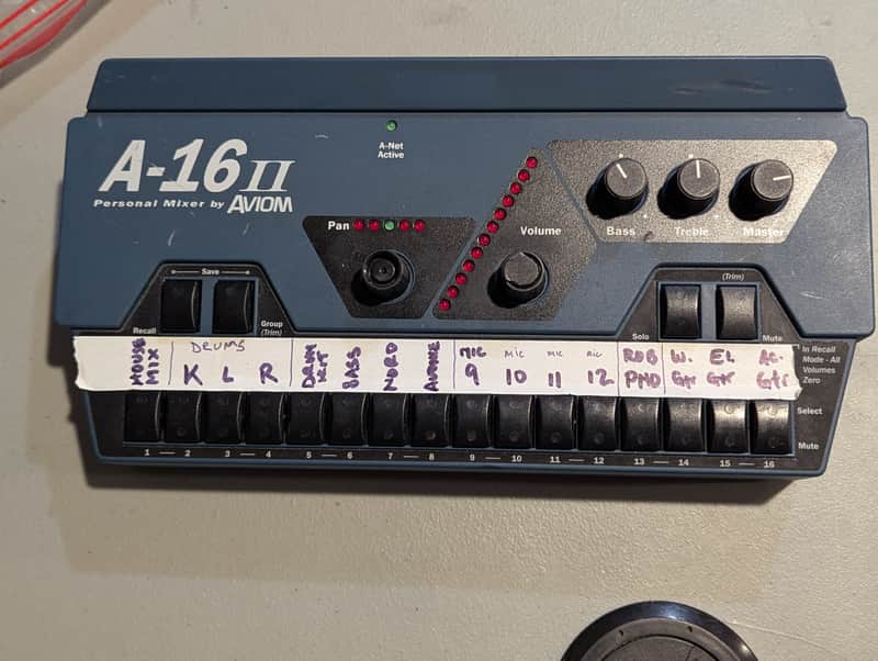 Aviom A-16II Personal Mixer 2010s - Blue image 1