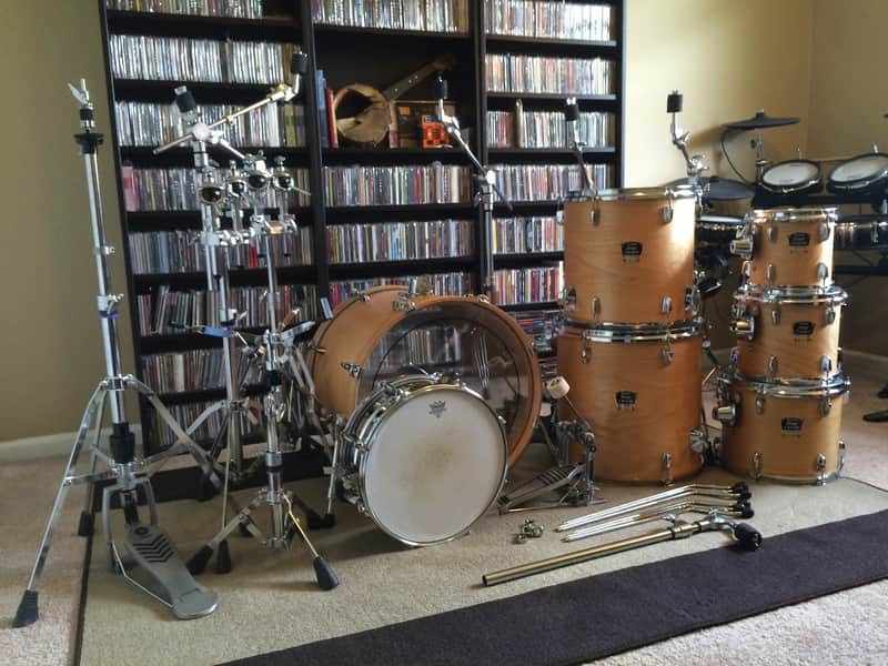 7-Piece Yamaha Stage Custom Drumkit with Hardware and Bags image 1