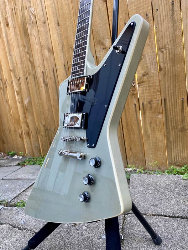 Epiphone Explorer Pro TV Silver - Limited Edition | Reverb