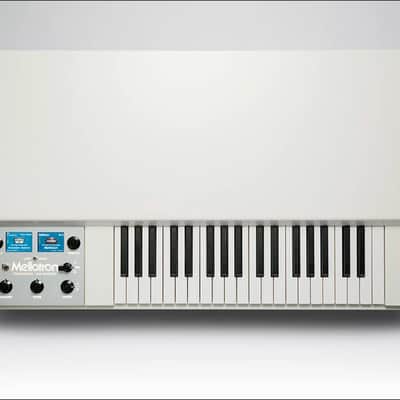 Mellotron M4000D Digital Mellotron image 3
