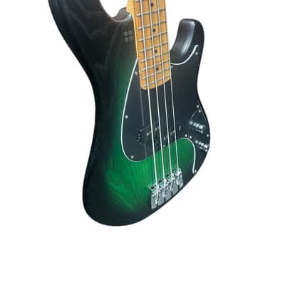Sandberg Cal. Vs (Lionel) Short Scale, Greenburst / Roasted Maple *ON ORDER, ETA NOV. 2026 image 4