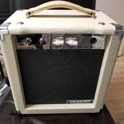 Monoprice 5 watt Tube Amp - White image 2