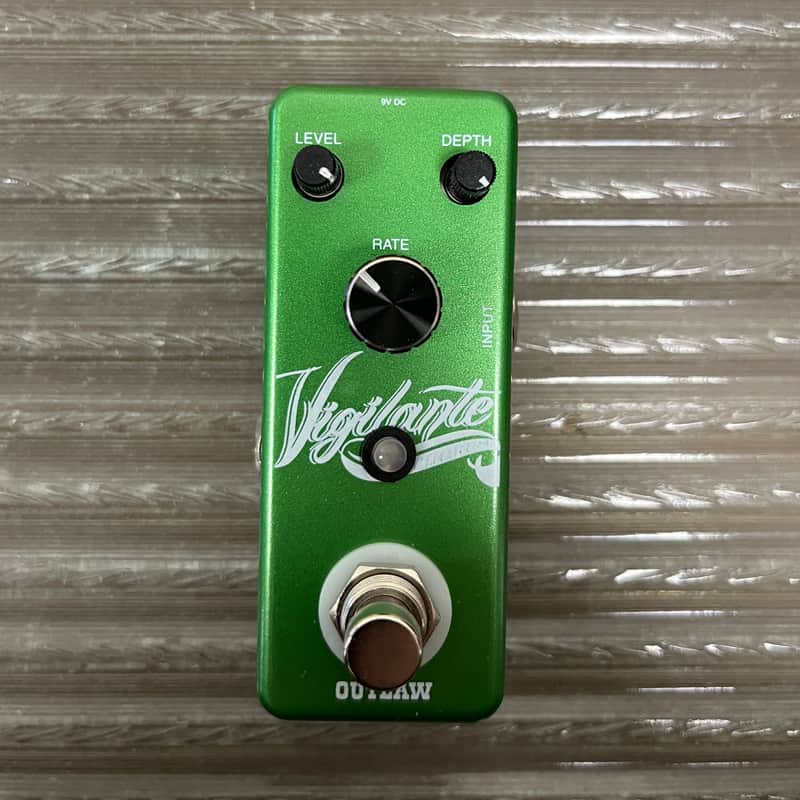 Outlaw Effects Vigilante Chorus 2015 - Green image 1