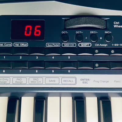 ESI NeON - 25 Keys MIDI Controller and Audio Interface image 9