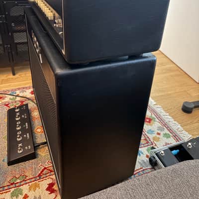 Hook Captain 34 Head + Original Hook 2x12 Cabinet | Celestion G12H30 55Hz | Footswitch | Flightcase image 8