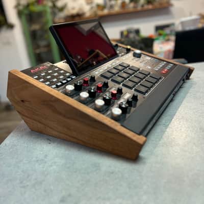 Akai MPC X / MPC X SE wood stand (100% walnut) image 11