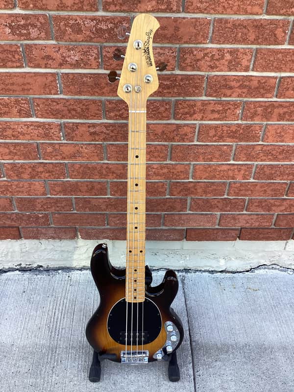 Music Man Stingray 4 2004 - Sunburst image 1