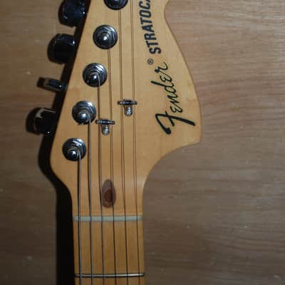 Fender Stratocaster 2010 - 2 color sunburst image 4