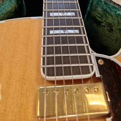 1995 Guild Artist Award USA Custom Shop Archtop Jazz Guitar American image 5