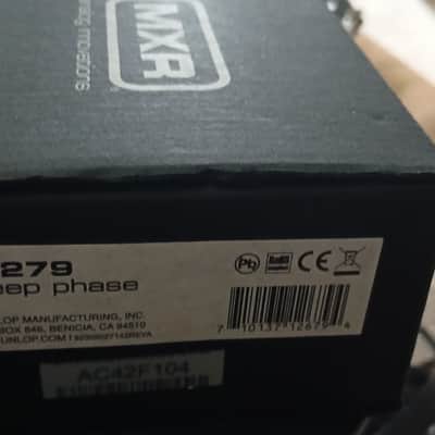 MXR M279 Deep Phase 2021 - Present - Orange image 9