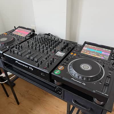 2x Pioneer CDJ-3000 Professional DJ Multi-Player + Pioneer DJM-V10 LF 6-Channel Professional DJ Mixer [Long Fader] + Decksavers (Excellent Condition) image 5