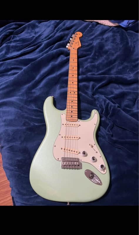 Fender Limited Edition Player Stratocaster 2020 - Seafoam Pearl (FSR) - MINT / Gig Bag & Goodies!