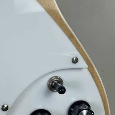 Rickenbacker 620 2013 6-string solid body guitar in MapleGlo w/case/candy image 20