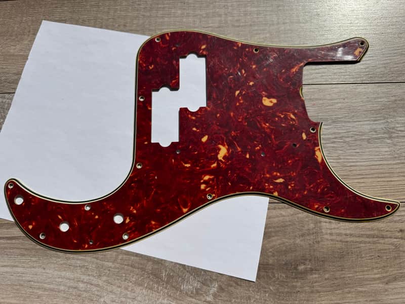 Fender Precision 60 thru 71 Tortoise USA avri 62 vintage pickguard image 1