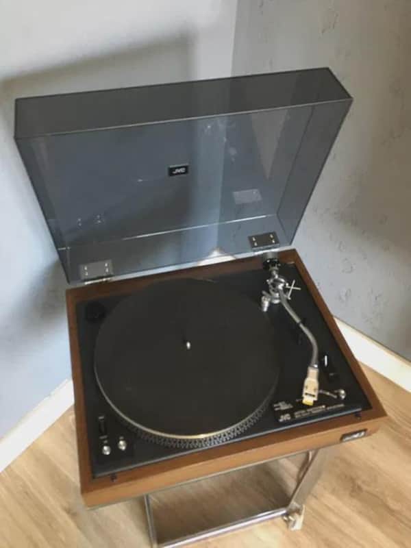 JVC JL-A3 Turntable – Vintage Direct-Drive Record Player
