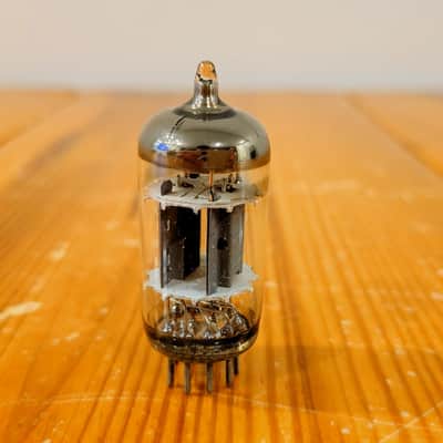 Amperex Bugle Boy - 12ax7 / ECC83 Vacuum Tube image 3