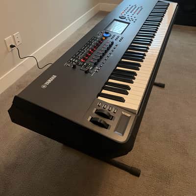 Yamaha Montage 8 Flagship Synthesizer image 2